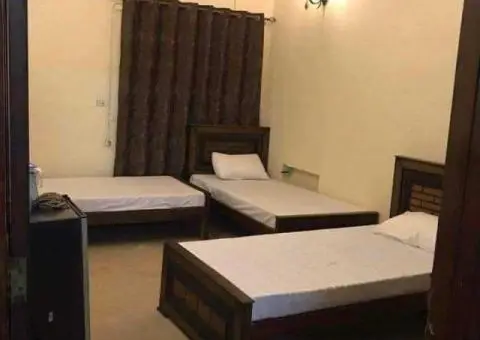 Boys hostel near to   bar.B.Q tonight chaklala scheme 3 Rawalpindi - 3/3