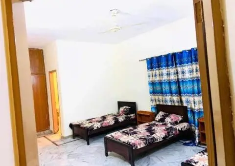 Boys hostel near to   burger king chaklala scheme 3 Rawalpindi - 1/5