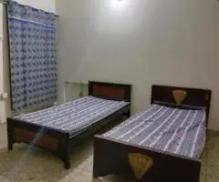 Residencia Group of Boys HOSTEL