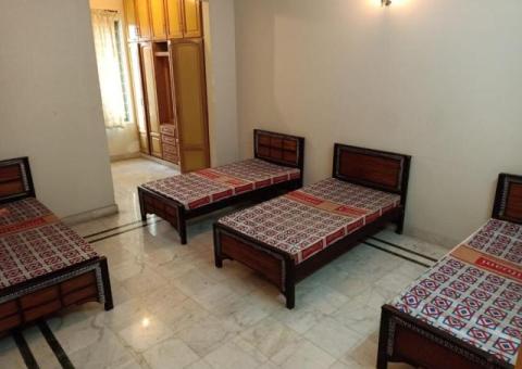 Girls hostel in Qayyumabad Karachi