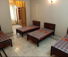 Girls hostel in Qayyumabad Karachi