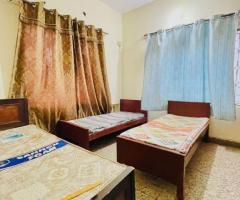 Girls hostel near Indus Valley vicinity (Clifton Block 2–5), Karachi