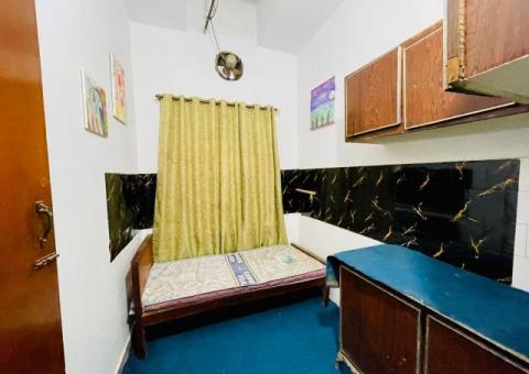 Girls hostel in Blue Area Islamabad