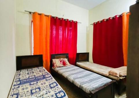 Girls hostel in Blue Area Islamabad - 2/2