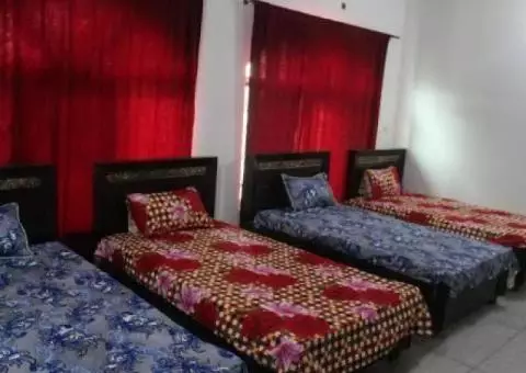 Al-Husnain Boys Hostel - Located in G-10/2, Islamabad