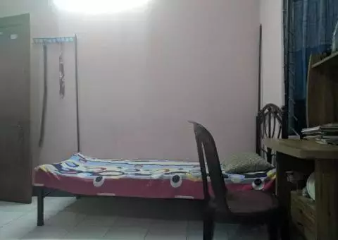 Arslan Boys Hostel - Located in G-10/2, Islamabad