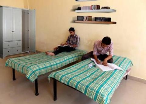 Yasir Boys Hostel - Located in G-10/2, Islamabad