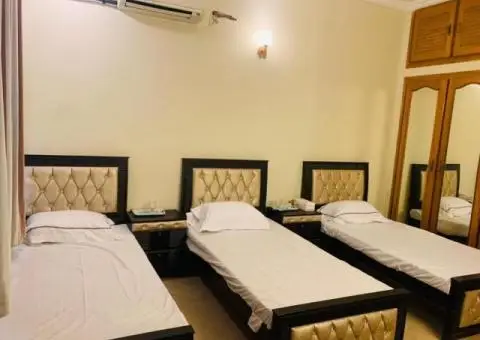 Boys Hostel near Green Metro Islamabad - 3/4